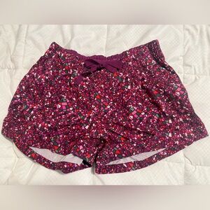 Lululemon athletica Women’s Purple Patterned Elastic-Waist Shorts